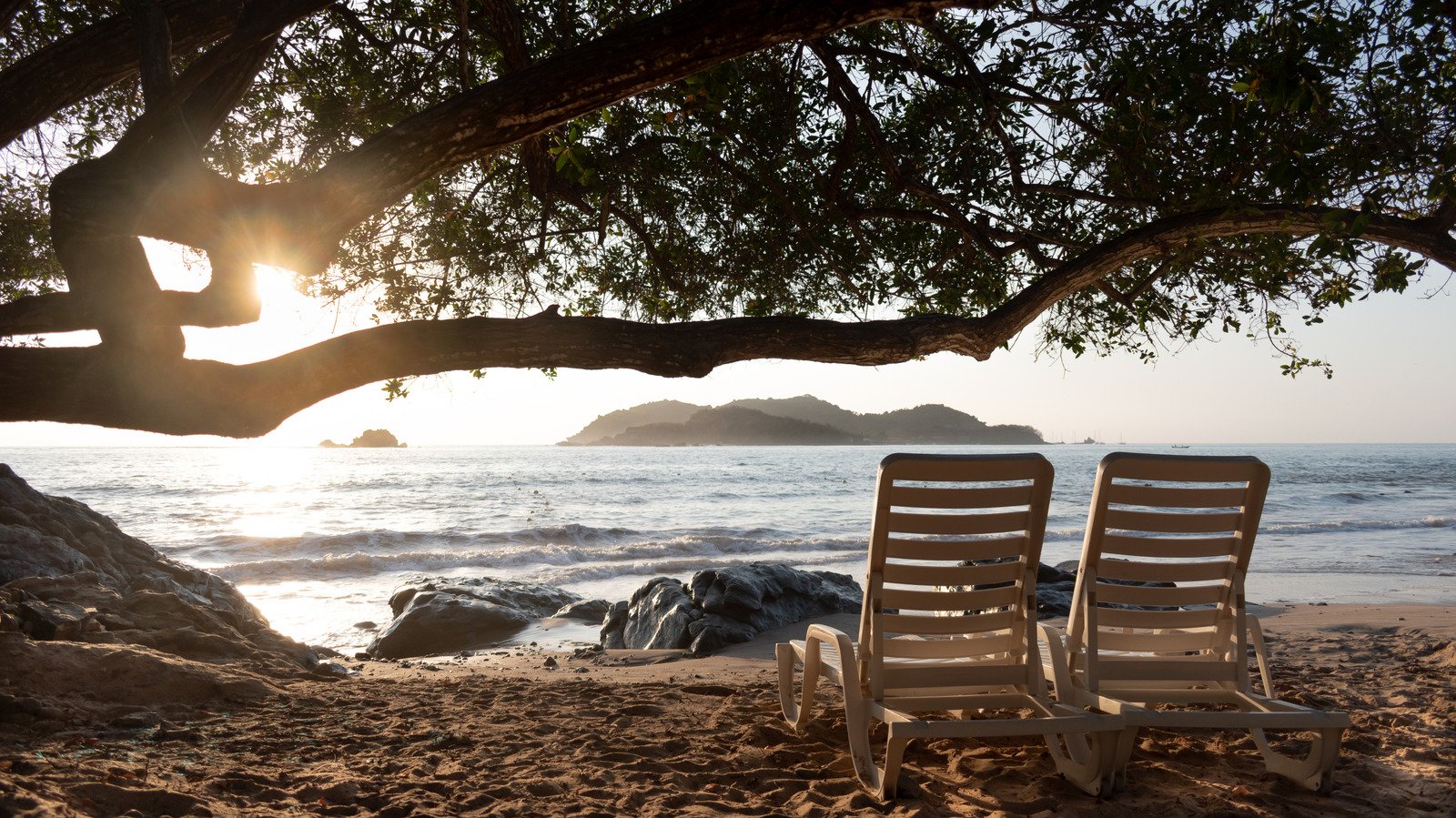 Forget Cancun — This Underrated Island Oasis With Refreshing Waters And Calm Beaches Is Gaining Popularity In 2026