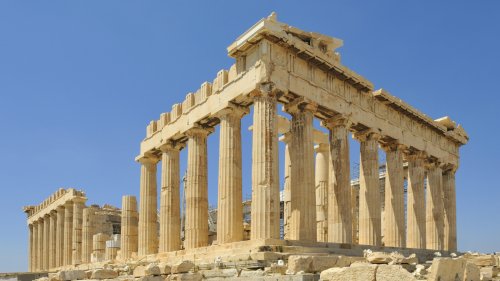 Wearing One Popular Type Of Footwear To See Greece's Antiquities Is Illegal And Can Earn You A Big Fine