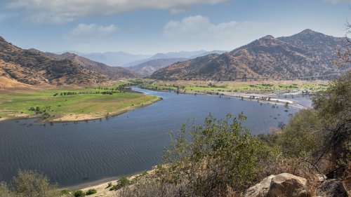 A Small California Community Just Outside Of Sequoia National Park Is A Picturesque Destination To Retire