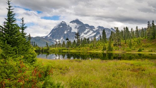 Avoid The Crowds At Glacier National Park For This Equally Scenic But Unsung Washington Destination