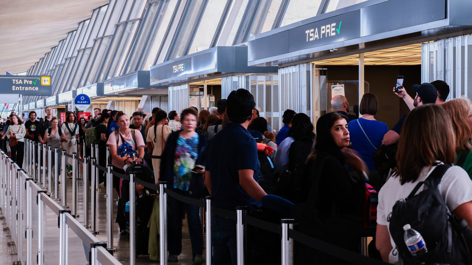 These Are The Absolute Worst Airports For Long Security Lines In The US In 2026