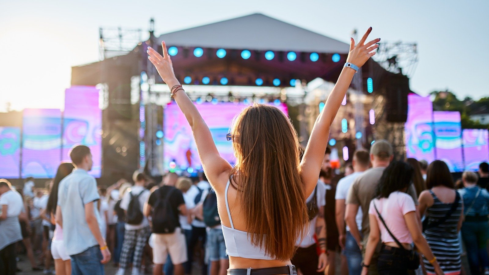 The Best Cities In America To Have An Unforgettable 'Brat Girl Summer'