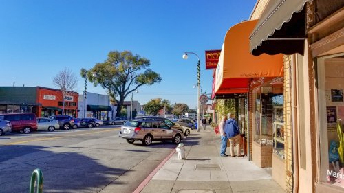 One Of California's Most Walkable Cities Is Near San Francisco, Offering Streets Lined With Chic Shops