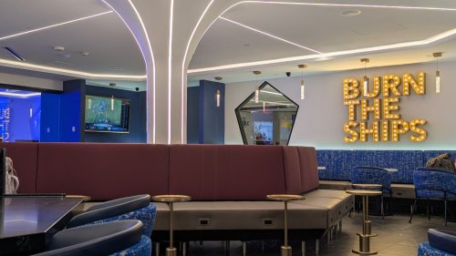 This Midwest Airport Just Opened A One-Of-A-Kind Lounge With Lots Of Gaming Consoles And A Complimentary Buffet