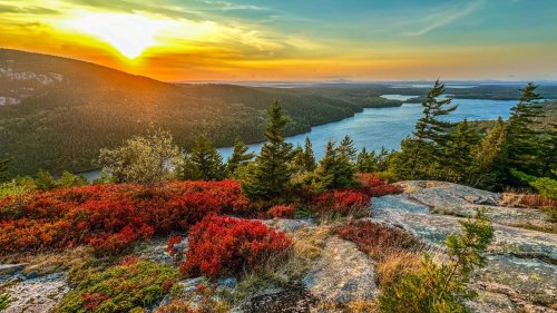 One Of The Most Popular Spots In Maine's Acadia National Park Is A Rocky Ocean Inlet With Thundering Waves