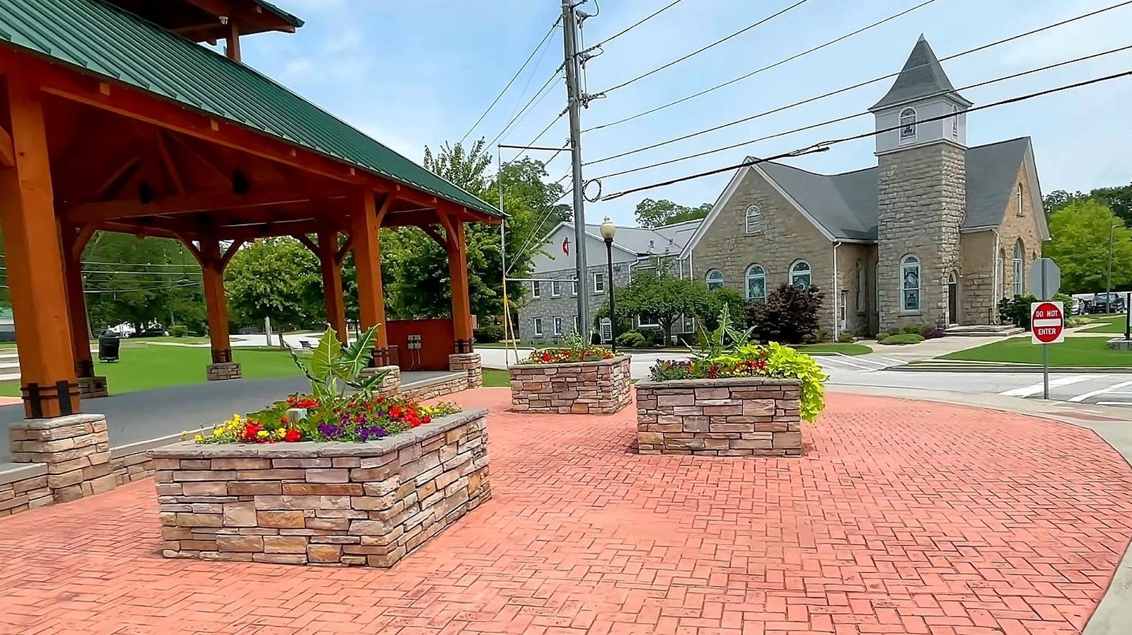 Between Atlanta And Athens Is Georgia's Laid-Back City With A Charming Downtown And Family-Friendly Fun