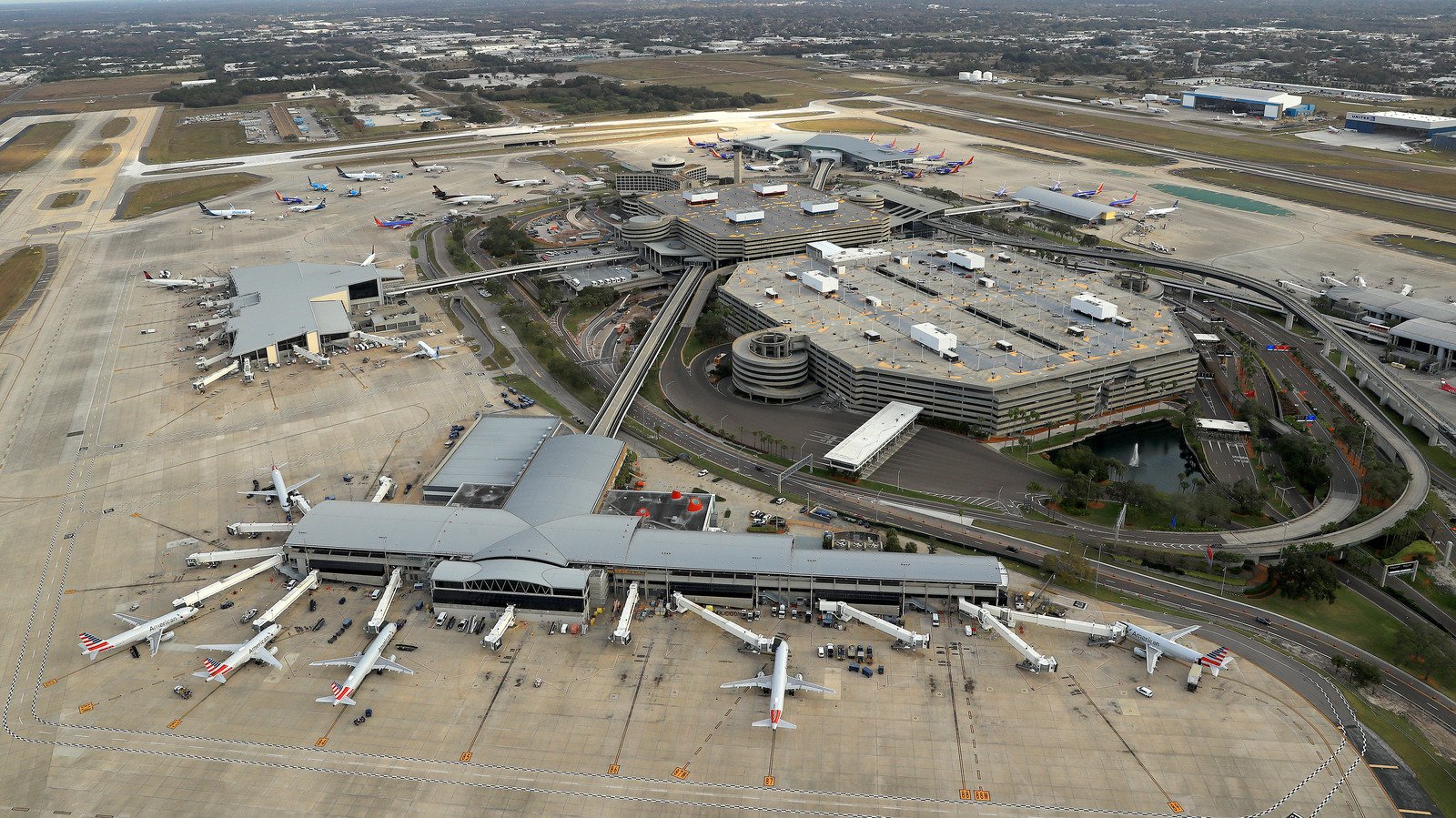 Travel Pro Samantha Brown Reveals Her Favorite Airport In The World (And It's In The US)