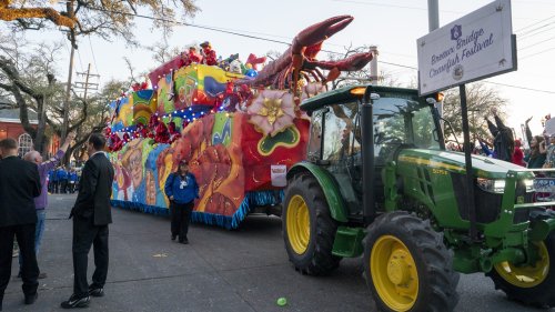 The 'Crawfish Capital Of The World' Is A Vibrant Louisiana City With Festivals And Downtown Shops