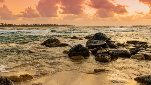 One Of Hawaii's Friendliest Cities Is A Gateway To Aquatic Adventures Centered Between Lush Valleys