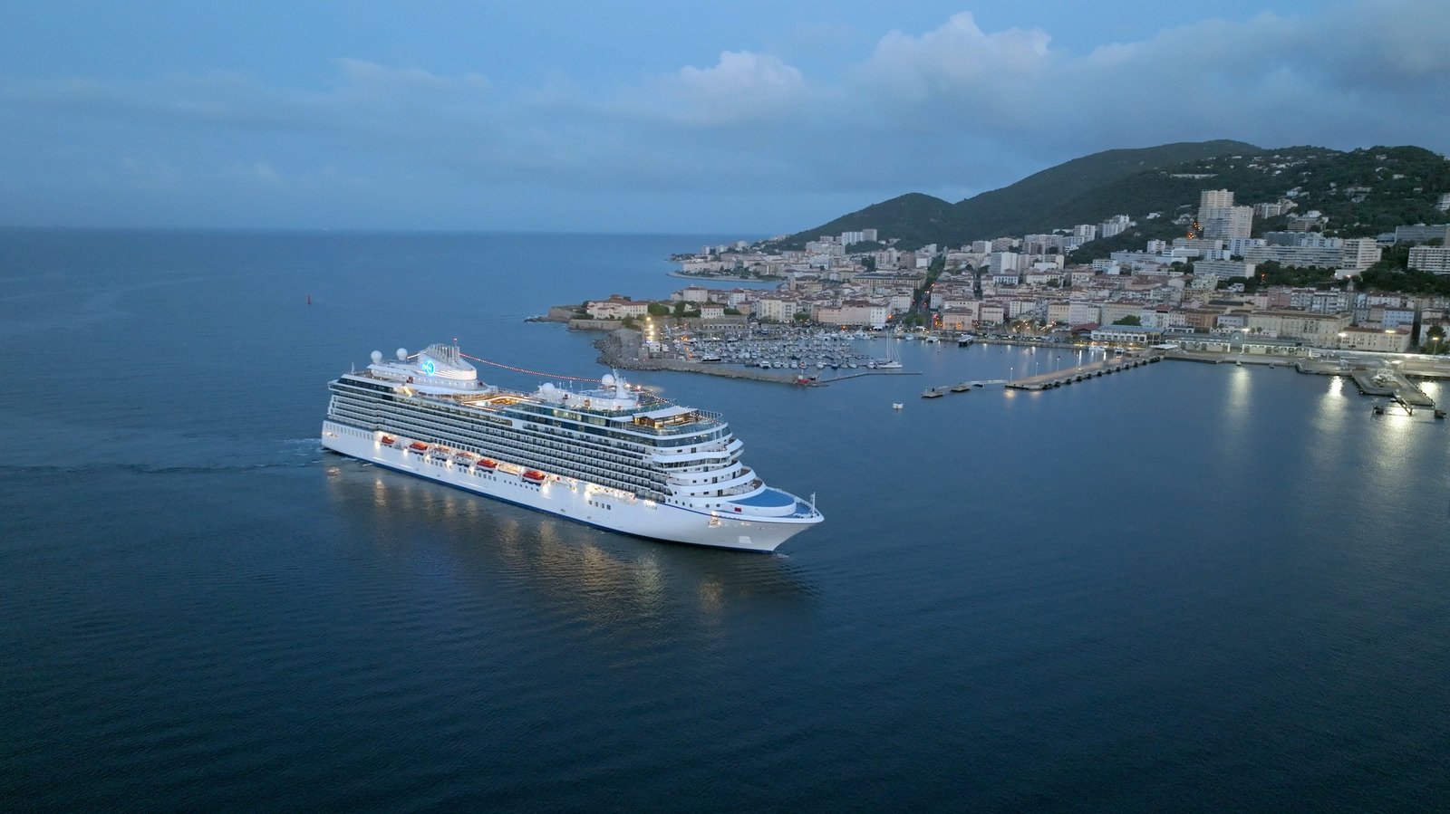 This Popular Cruise Line Is Launching The World's First 'Fully Gluten-Free' Ship That's Set To Sail In 2028