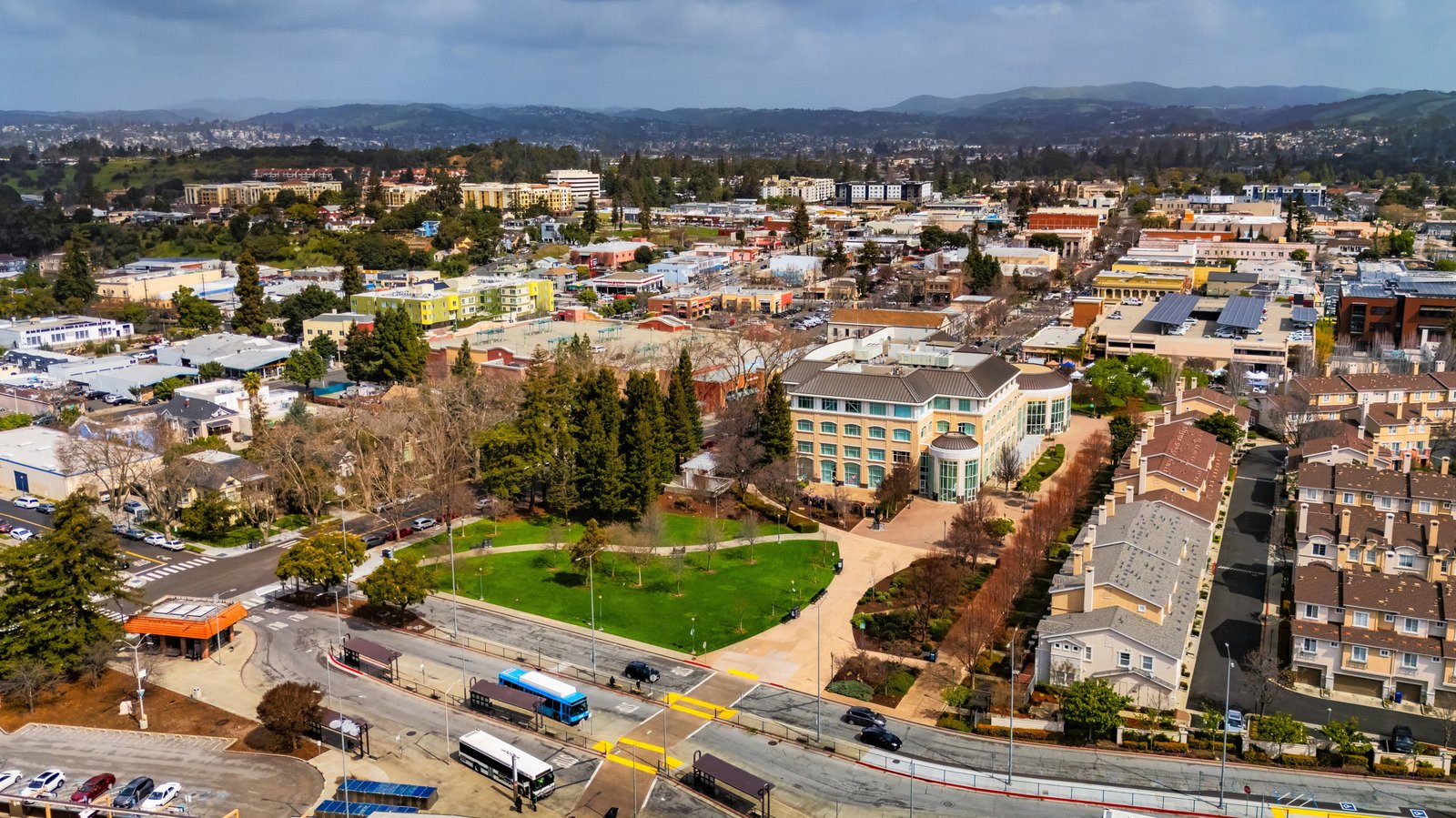 Between San Francisco And San Jose Is A Vibrant Bayside City With A Buzzing Food Scene