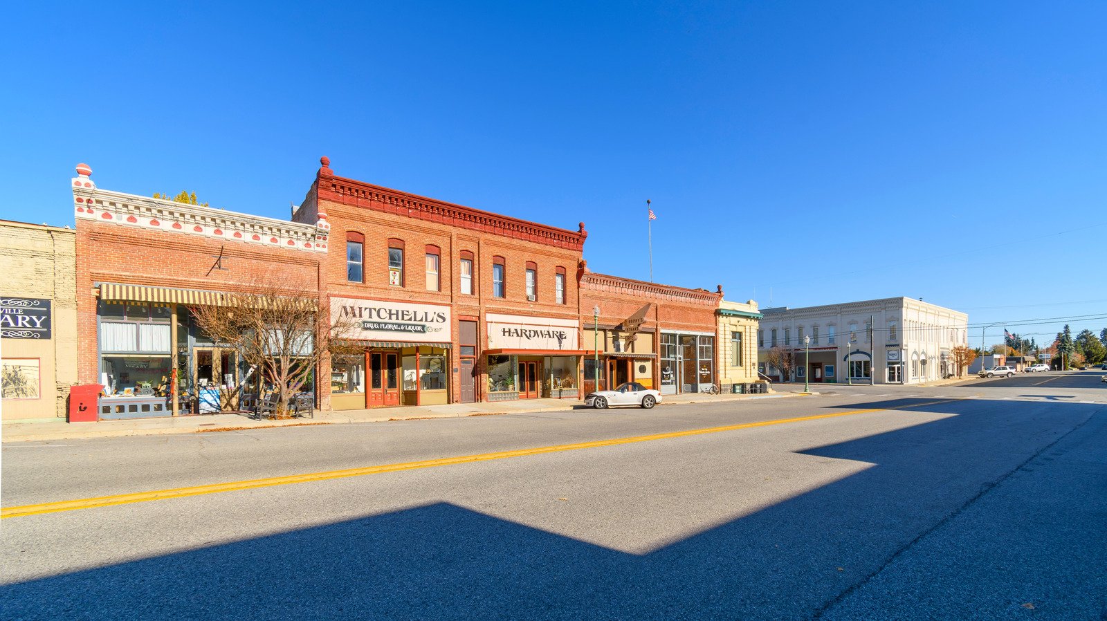 Sandwiched Between Seattle And Spokane Is One Of Washington's Highest Towns With Historic Charm