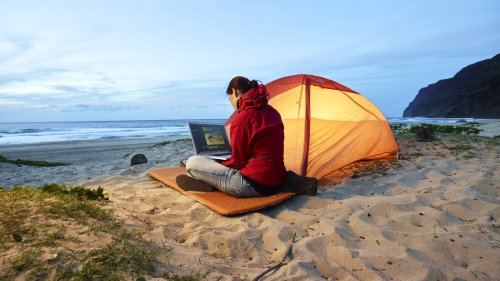 Camping In Hawaii Can Save You Tons Of Money, But Here's What You Need To Know Beforehand