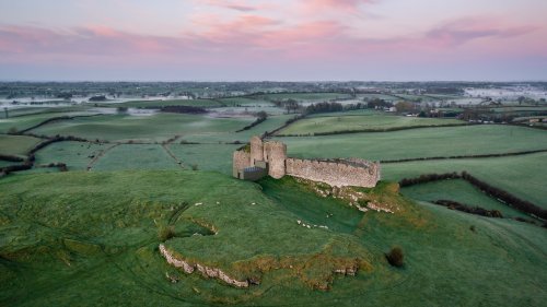 Situated Between Dublin And Belfast Is An Underrated Town In Ireland With Nature Parks And Horse Races