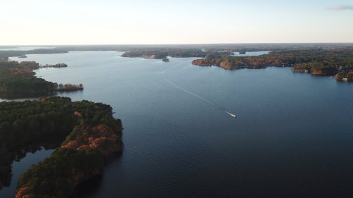 An Off-The-Beaten-Path North Carolina Town Is A Quaint Lake Gateway With Outstanding Brews And Cute Shops