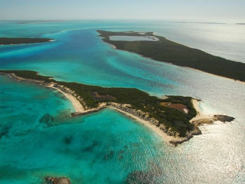 Nic Cage’s Private Island in the Exumas is for Sale
