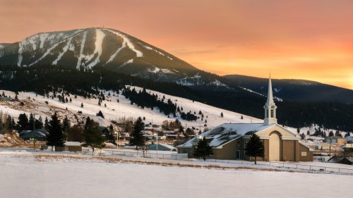 Halfway Between Yellowstone And Glacier National Park Is An Enchanting Picture-Perfect Mountain Town