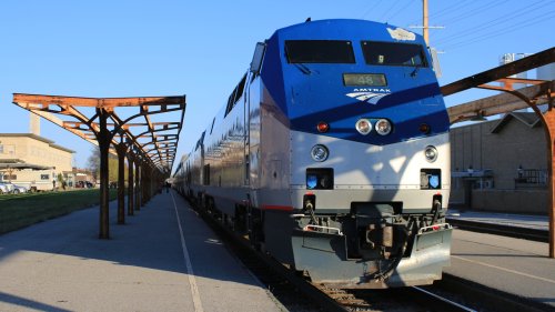 'America's Greatest Train Journey' Is A Cross-Country Marvel Crossing Through Seven Scenic States