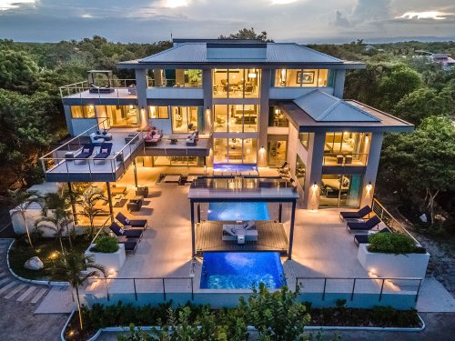 This New Private Villa Brings Exceptional Luxury to Belize