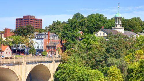 America's Most Charming Main Street Of 2025 Is Found In This Underrated East Coast City