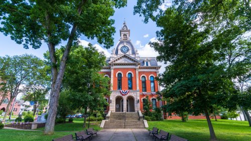 This Underrated Pennsylvania Town Is A National Forest Gateway With Victorian Homes And Artsy Streets