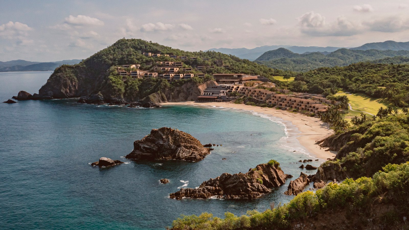 Not Cancun, Not Tulum — Mexico's Best Resort Of 2026 Is In A Colorful Region With A Vibrant Culture And Scenic Beaches