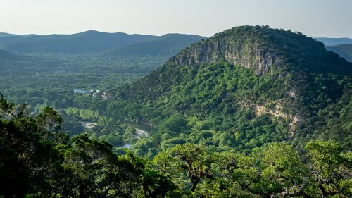 One Of America's Best-Ranked State Parks Is This Texas Hidden Gem With Endless Outdoor Activities
