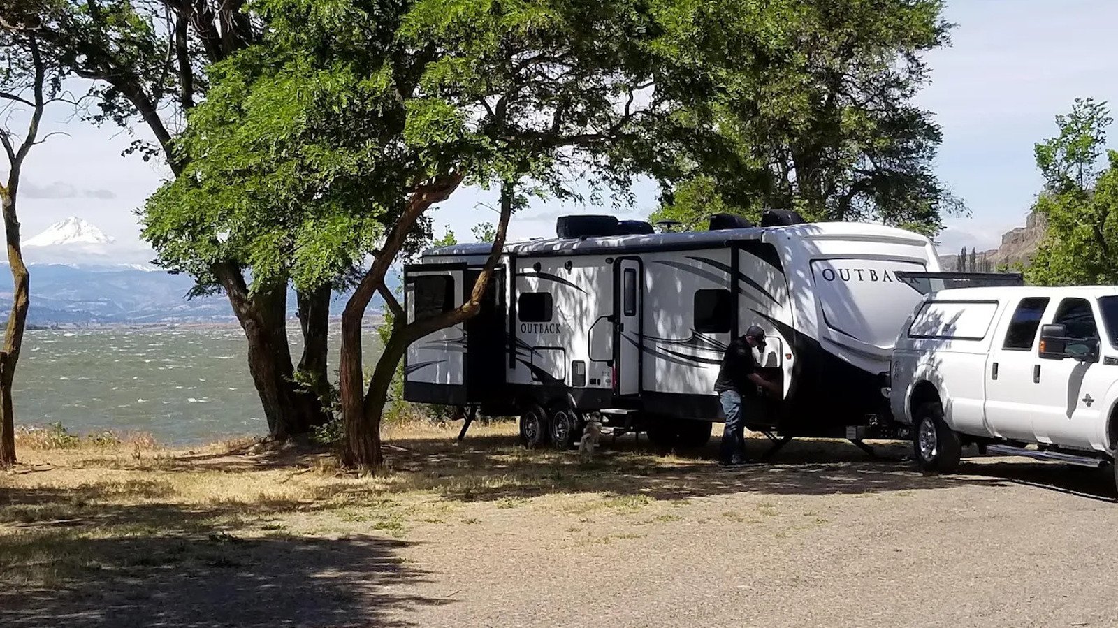 11 Incredible US Parks And Public Lands Where You Can Camp For Free
