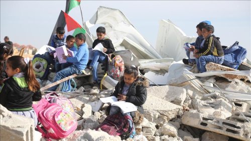 Israeli bulldozers demolish Palestinian kindergarten