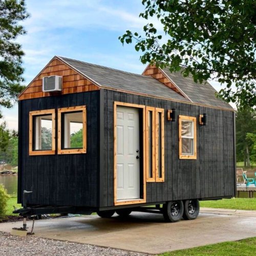 Furnished Micro Home Is Tiny As A Nugget, But A Featured Rich One!