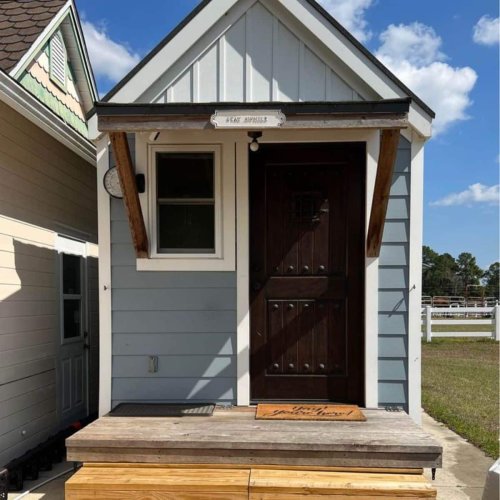 20’ Furnished Tiny Home For Sale at $50k