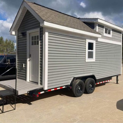 $55K Student Built Tiny Home Is A Versatile 22-Footed Mobile Turf ...