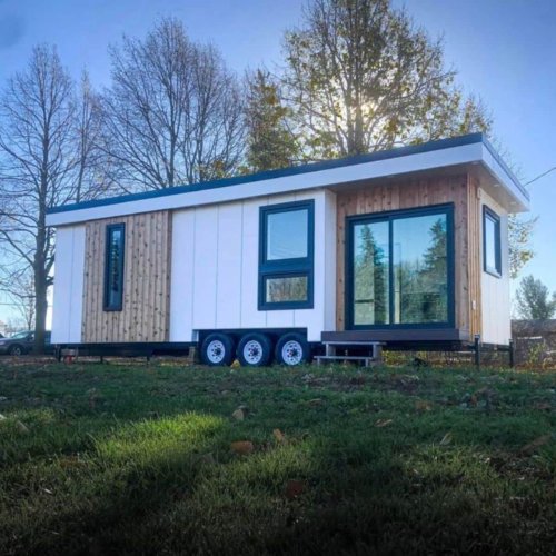 32-tiny-home-in-ontario-has-stunning-features-upgrades-flipboard