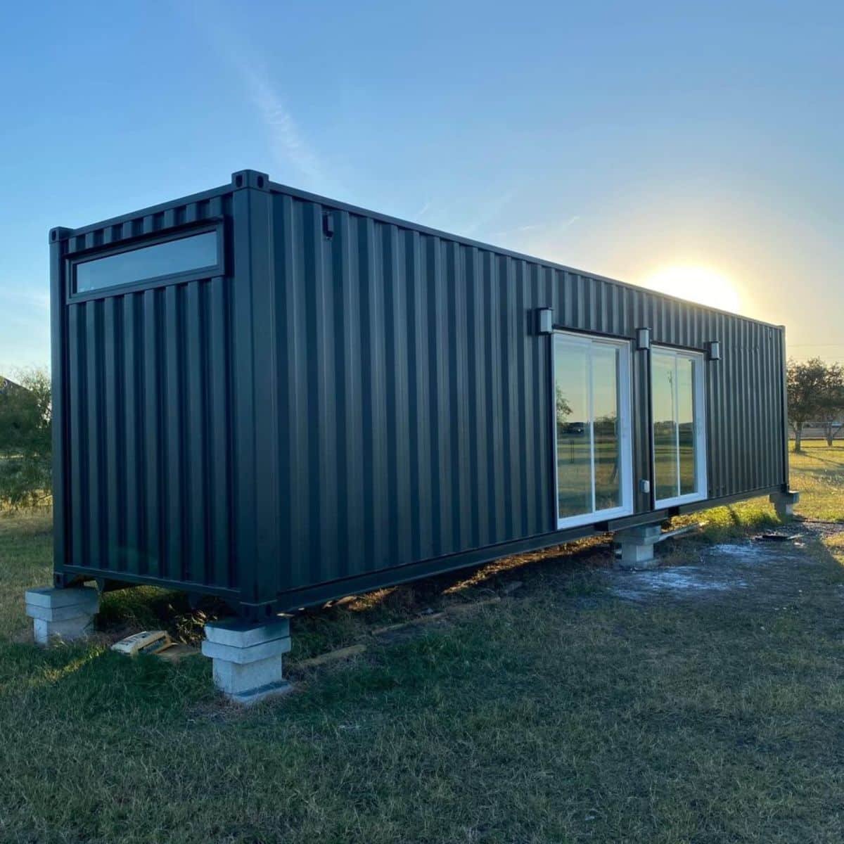 Luxury Container Home Is the Perfect Airbnb for Some Extra $$