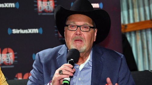 “I Take My Good Old Black Hat Off” – Jim Ross Heaps Praise On Recent 5* Match