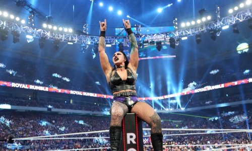 Rhea Ripley Defeats Charlotte Flair At WrestleMania 39