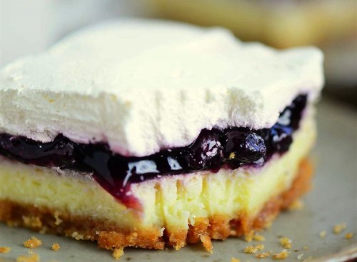 Blueberry Cheesecake Cake (Ready in 30 Minutes)