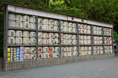 Edo-Sake Brauerei mit geheimem Rezeptbuch aus Nordjapan