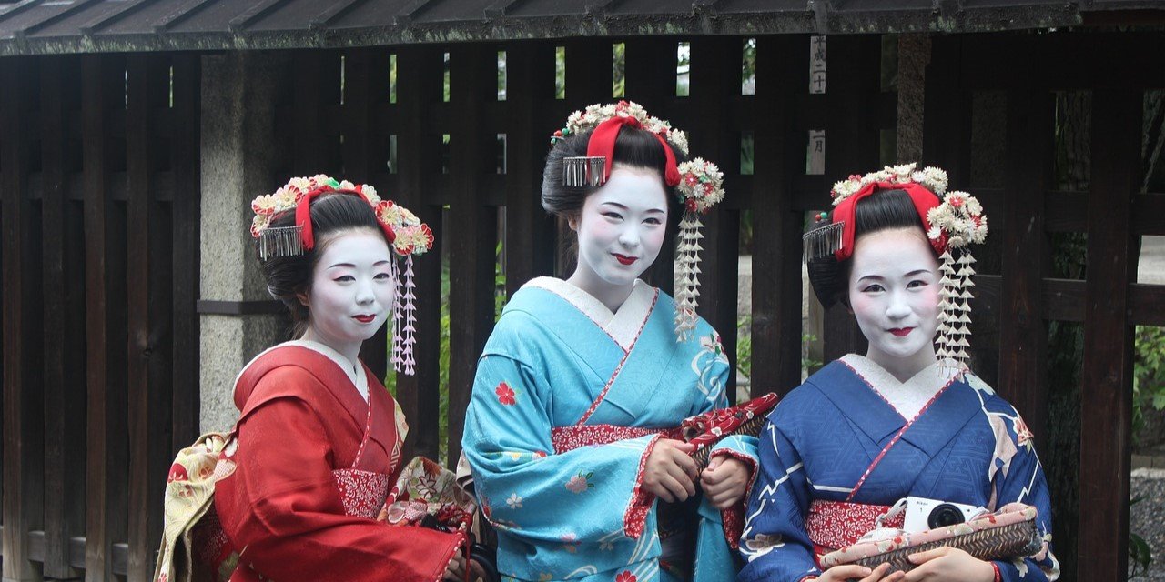 The power and beauty of the Japanese Geisha