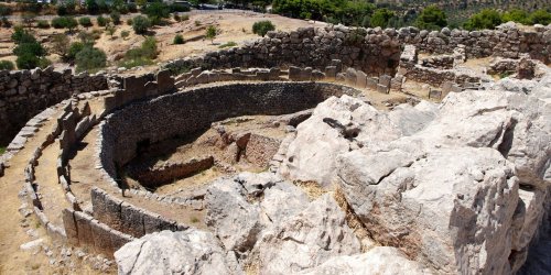 The rise and fall of Mycenae: An ancient Greek superpower