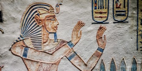 Why did the ancient Egyptians cut off the hands of their enemies after a battle?