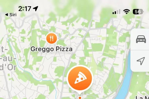 Nous avons testé la nouvelle recherche locale sur Siri