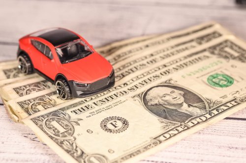 Face au tollé des constructeurs, Donald Trump temporise sur les taxes automobiles