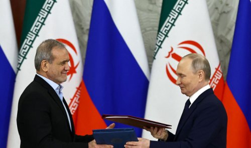 Russia to fund construction of new nuclear plant in Iran