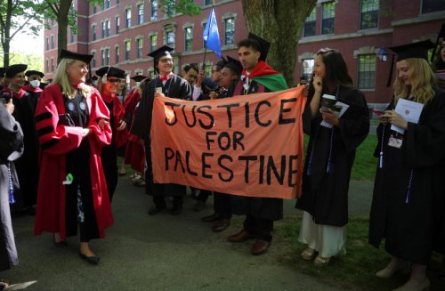 Harvard home to greatest 'threat to Jewish identity' - study