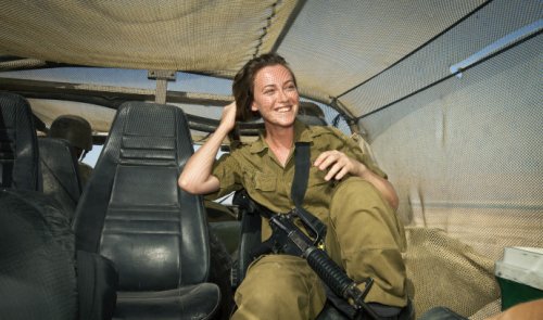 'Rolling Stone' IDF 'thirst trap' article slanders Israel - analysis