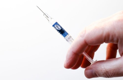 Pfizer/BioNTech COVID-19 vaccine neutralizes Brazil variant in lab study