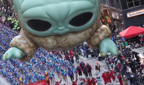 Terrorists may be eyeing Macy’s Thanksgiving parade as target, officials warn