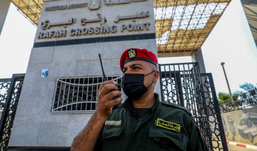 Egypt wants return of PA to Gaza border crossing, Palestinians say
