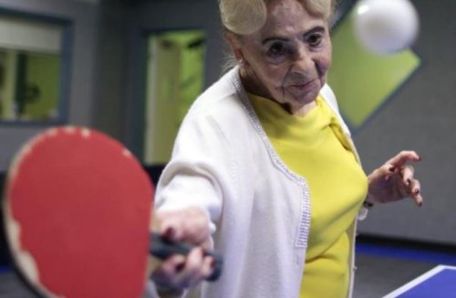 Which leisure activities are linked to lower risk of dementia? - study